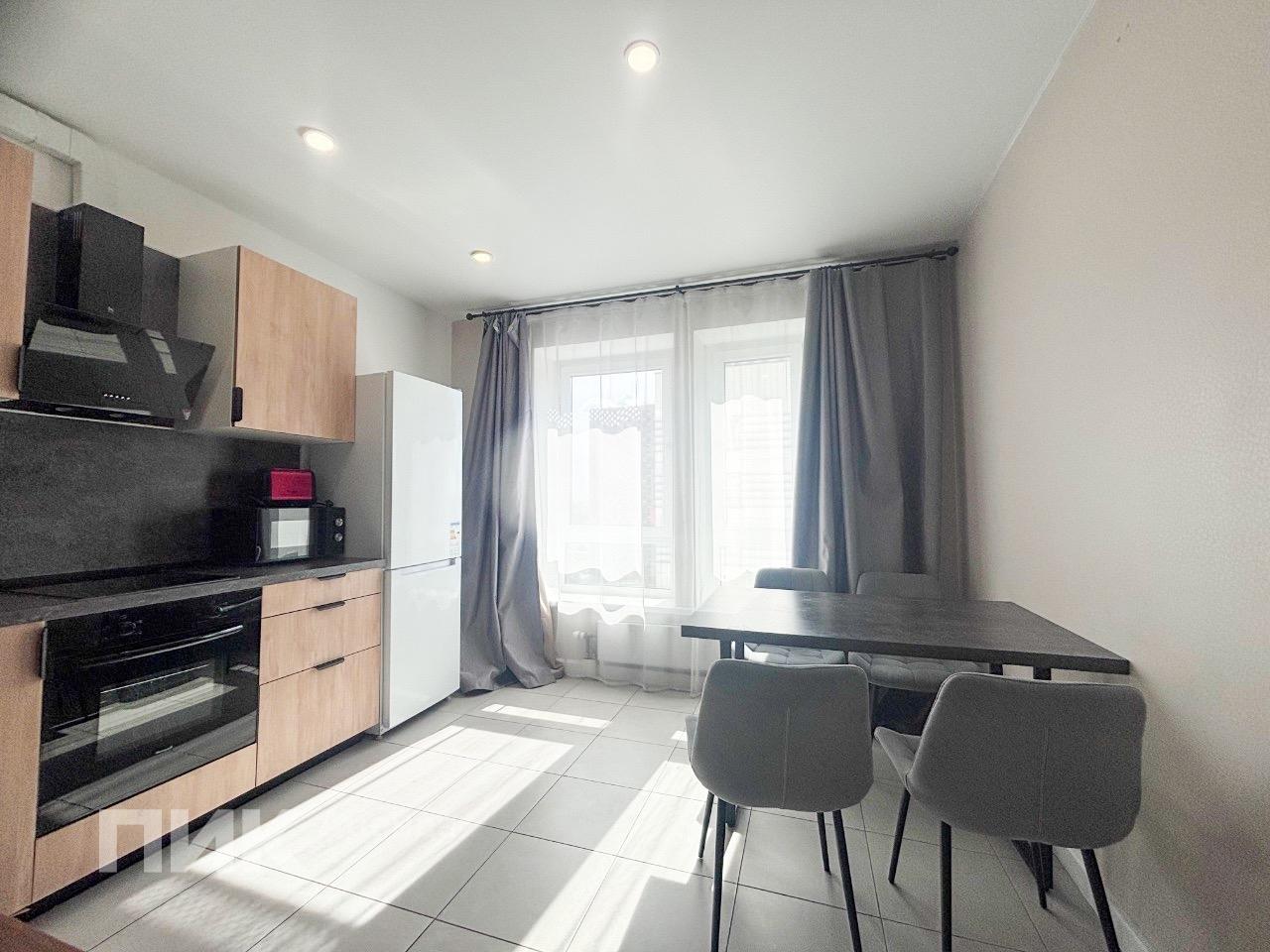 3-к. квартира, 71 м², 118 900 ₽/мес — фото № 1
