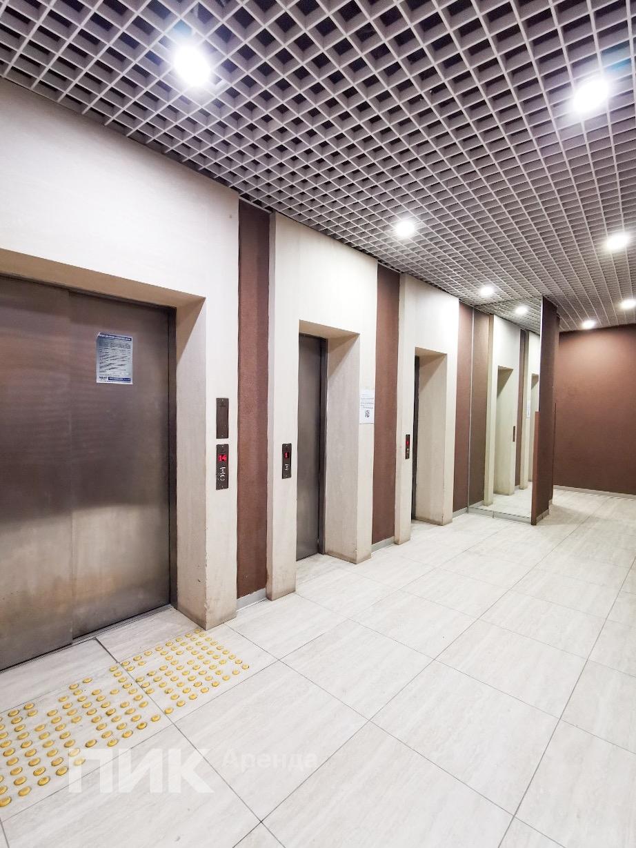 3-к. квартира, 86 м², 146 100 ₽/мес — фото № 19